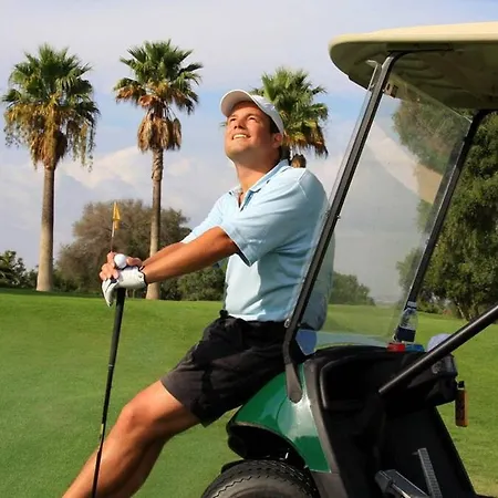 Frontline Luxury Ground Floor Apartman *