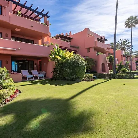 Apartman Frontline Luxury Ground Floor *